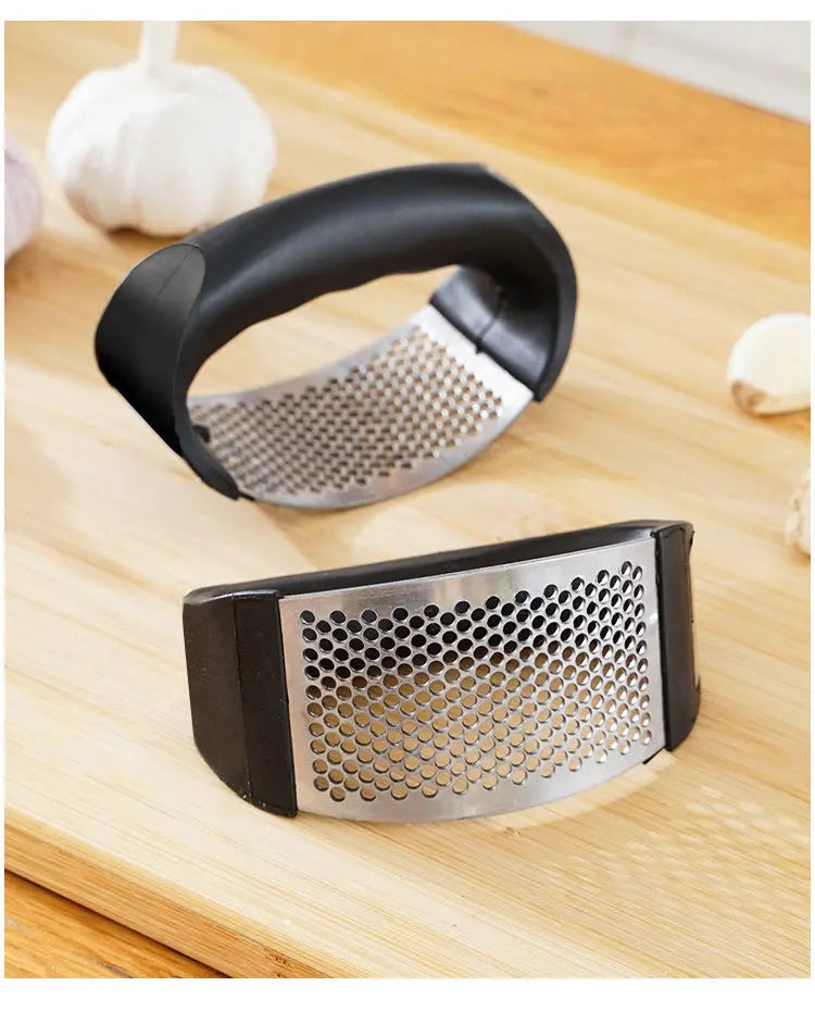 Stainless Steel Garlic Press Crusher Manual Garlic Mincer Chopping Garlic Tool Fruit Vegetable Tools Kitchen Accessories Gadget - The Urban Blasts Ltd