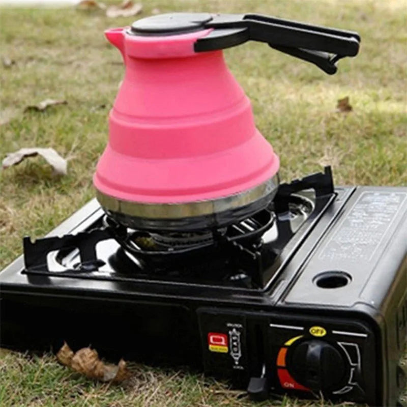 Easy Carrying Silicone Folding Kettle Steel Bottom Gas Stove Heating Water Kettle 1.5L - The Urban Blasts Ltd