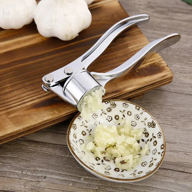 Garlic Press Crusher Mincer Kitchen Stainless Steel Garlic Smasher Squeezer Manual Press Grinding Tool Kitchen Accessories - The Urban Blasts Ltd