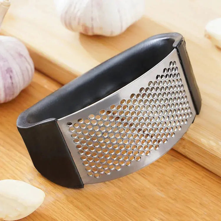 Stainless Steel Garlic Press Crusher Manual Garlic Mincer Chopping Garlic Tool Fruit Vegetable Tools Kitchen Accessories Gadget - The Urban Blasts Ltd