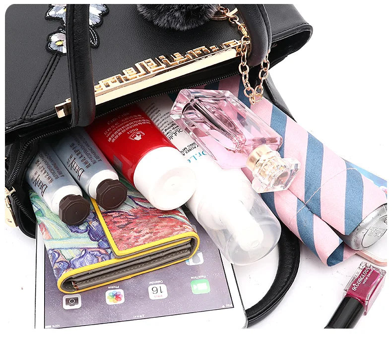 ✨ Luxury Retro Women’s Designer Tote Bag