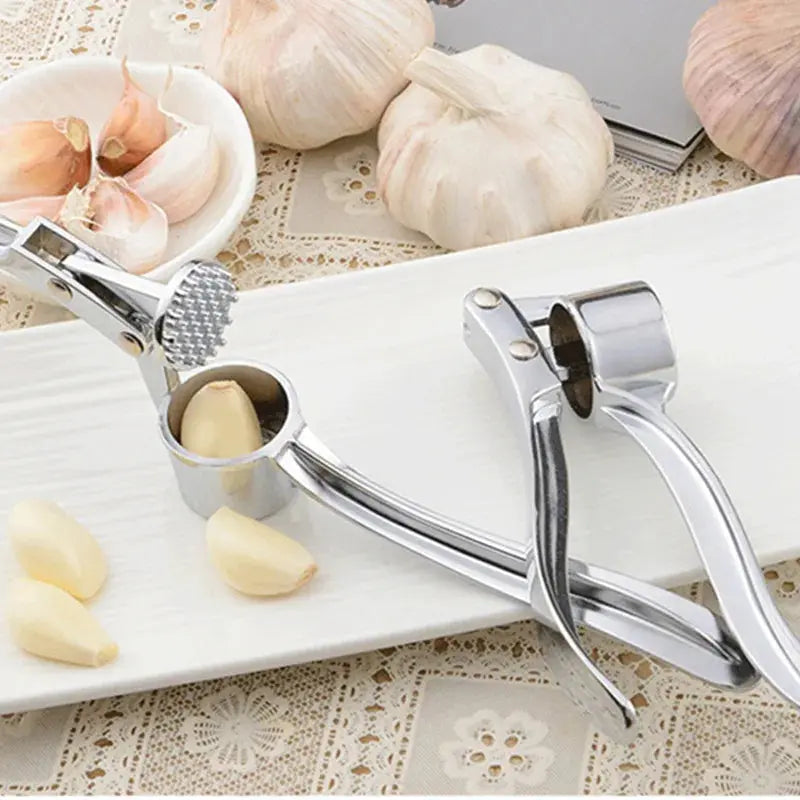 Garlic Press Crusher Mincer Kitchen Stainless Steel Garlic Smasher Squeezer Manual Press Grinding Tool Kitchen Accessories - The Urban Blasts Ltd