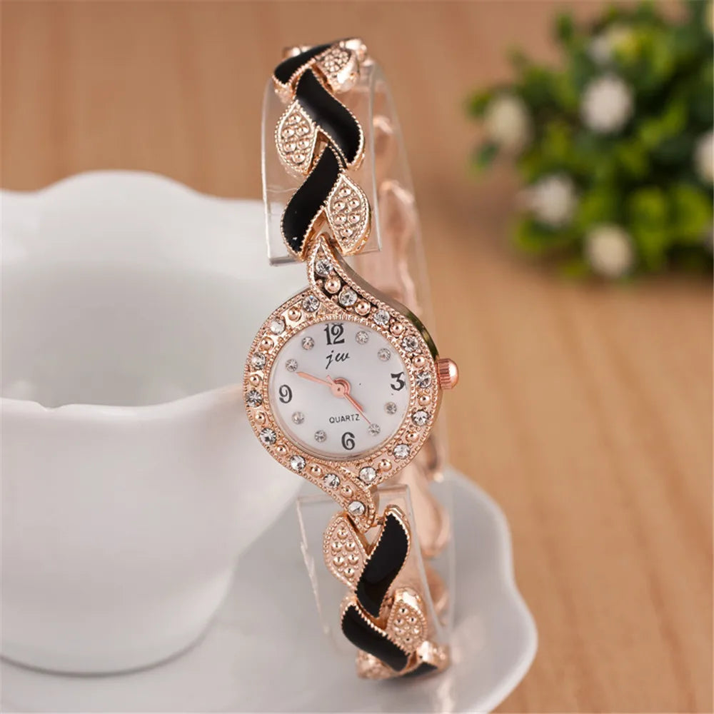 A Stylish, Versatile Women's Love With Diamond Inlaid Quartz Watch Three Piece Set For Valentine's and Mother's Day