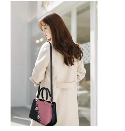 ✨ Luxury Retro Women’s Designer Tote Bag